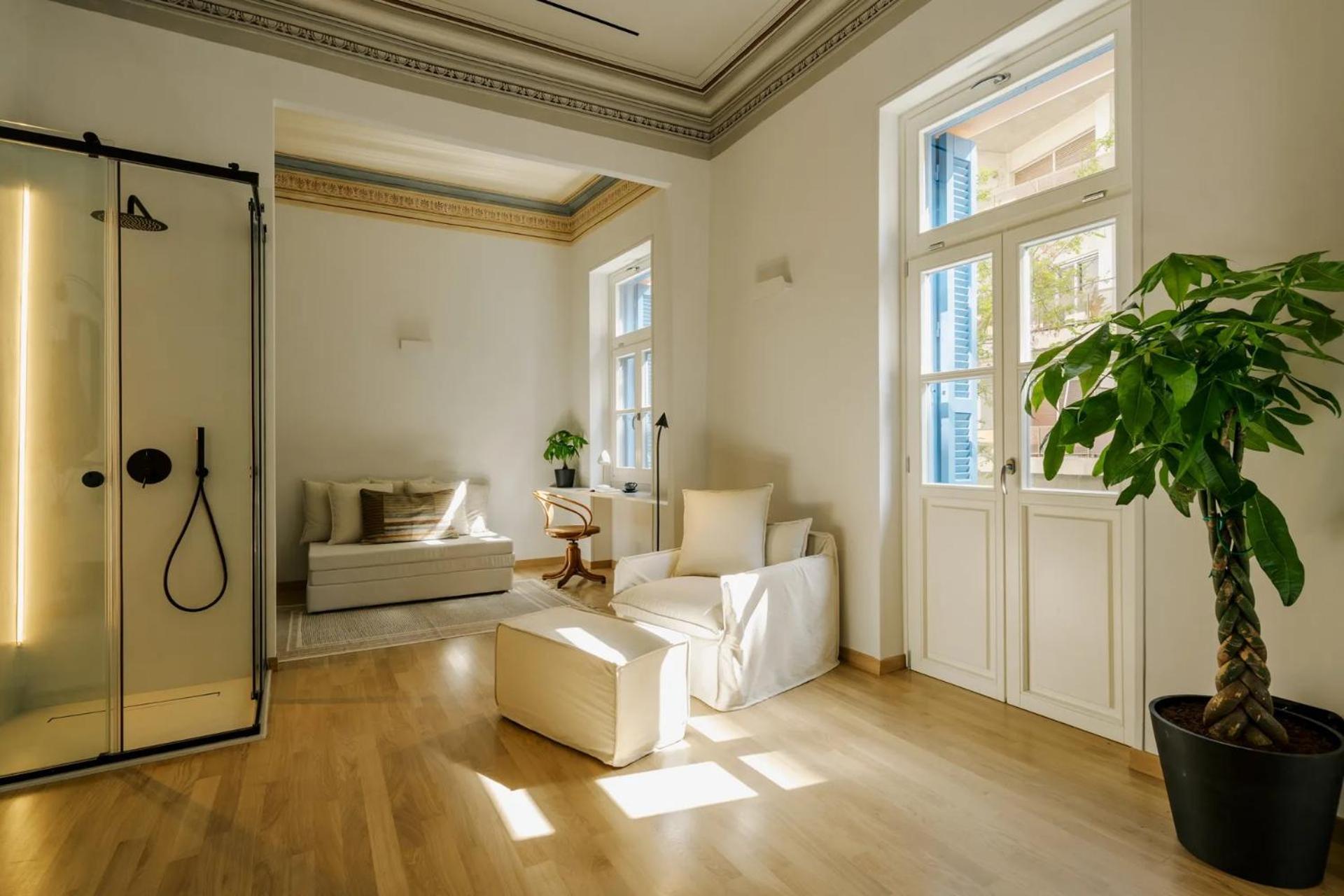 Three-Bedroom Townhouse
