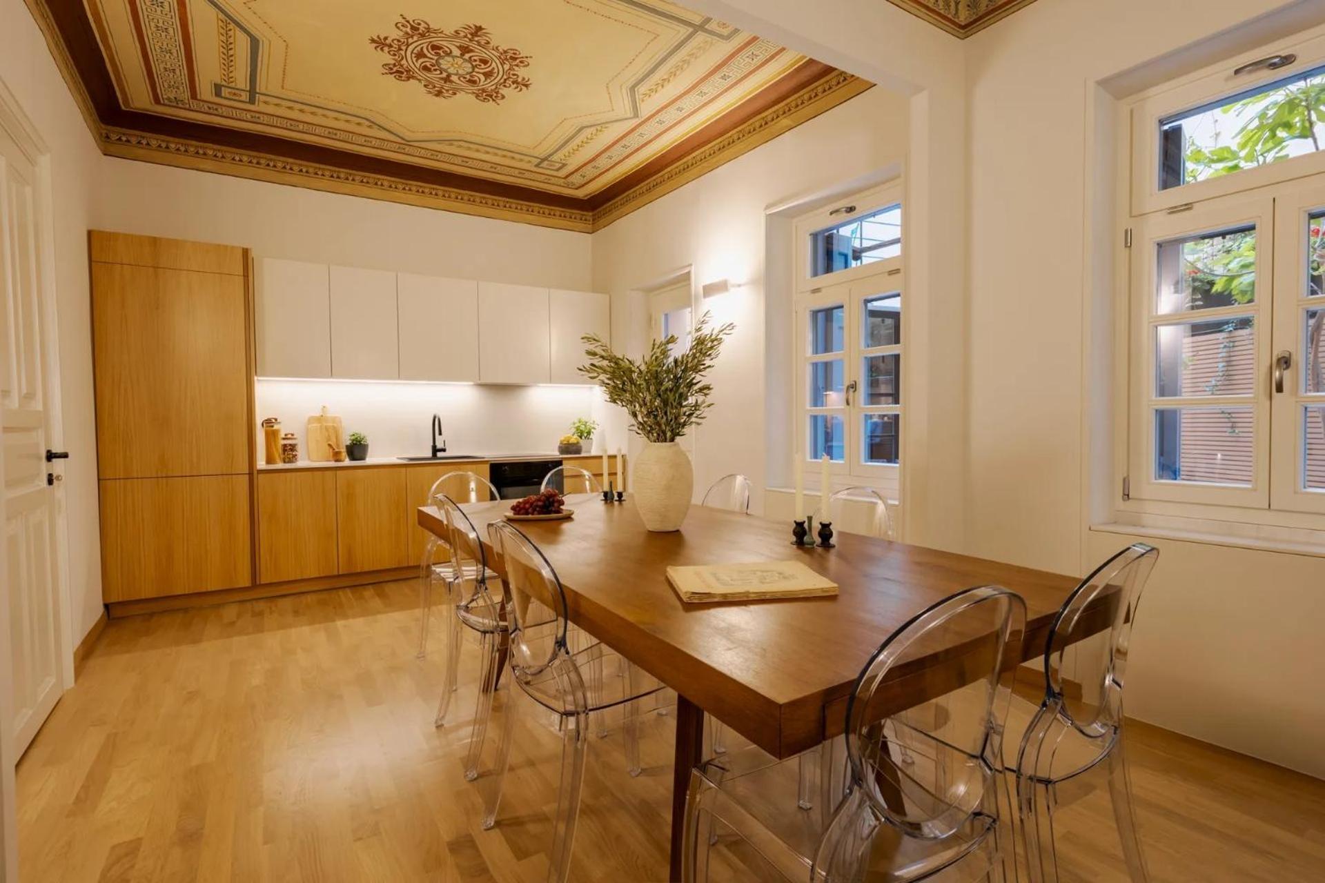 Three-Bedroom Townhouse